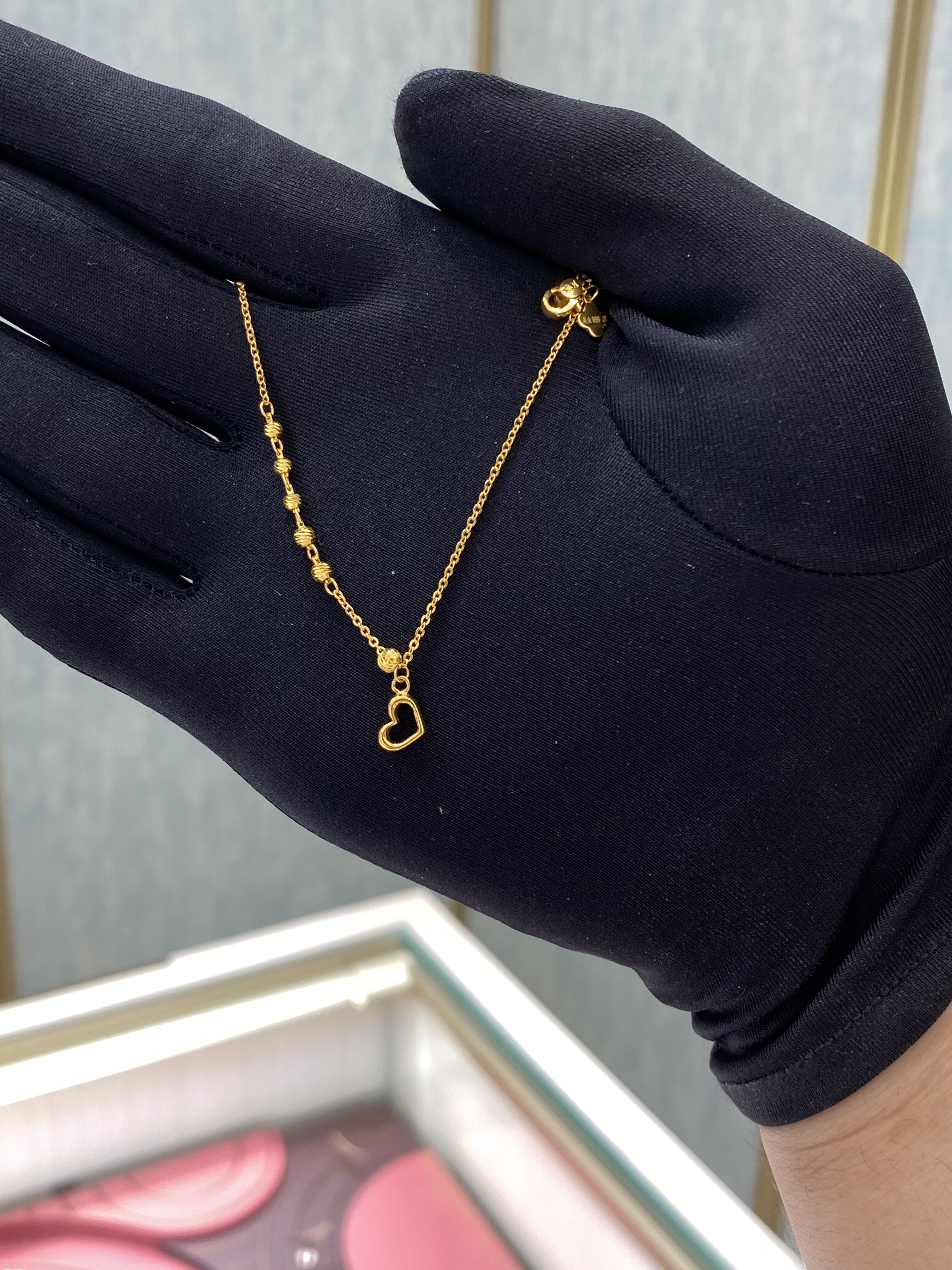 周大福代购 足金 镂空爱心小金珠黄金手链 正品克减80计价F224216