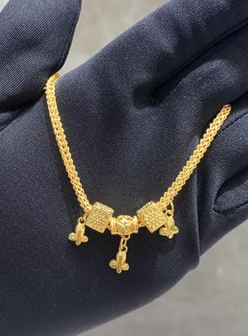 周大福方块蝴蝶足金黄金手链