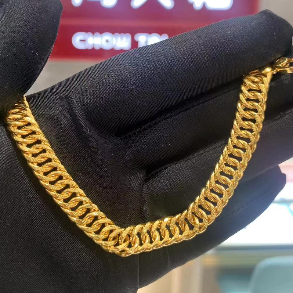 周大福环环相扣足金黄金马鞭链图片