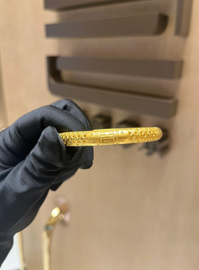 周大福吉祥如意足金黄金手镯