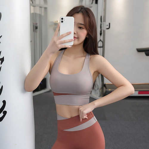 运动内衣防震防下垂聚拢背心式女