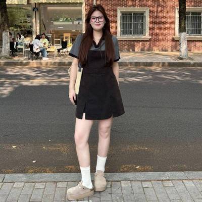 大码撞色拼接假两件背带裙女夏季新款胖mm显瘦掐腰短袖a字连衣裙