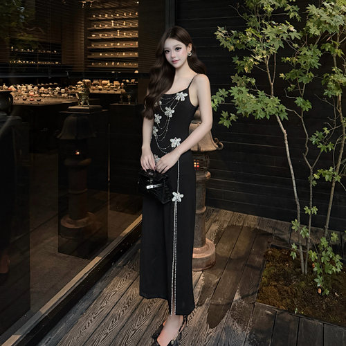 黑暗风A字裙亮片中长款连衣裙