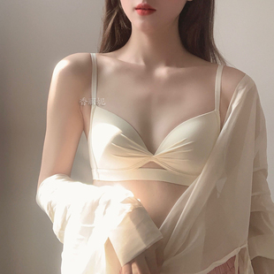 夏季 内衣女显小胸聚拢收副乳防下垂三角杯细肩带美背文胸罩 天薄款