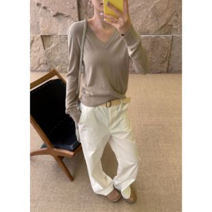 ONIVINTAGE欧尼-26年早春简约刺绣V领针织衫OM262N2408