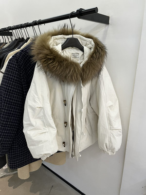 芭尼家正品秋冬韩系90白鸭绒连帽真毛领牛角扣羽绒服外套07297