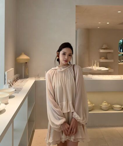 INHERE法式飘带薄款长袖雪纺轻柔飘逸双层荷叶边连衣裙