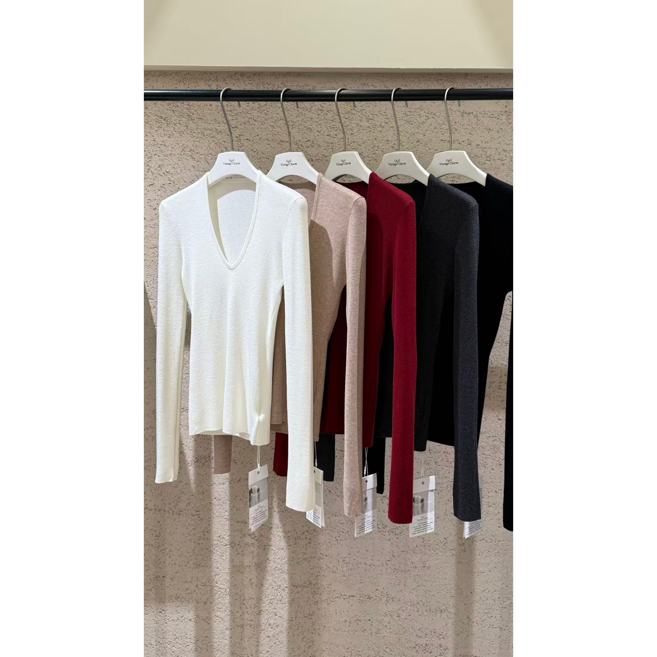 静奢系列-harm极简风轻奢爆款U领羊毛上衣针织衫(含9羊毛)A8396-1