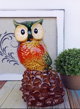 猫头鹰陶瓷摆件松果猫头鹰办公桌书房摆件礼物