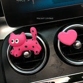 可爱猫咪车载香薰扩香石汽车空调出风口香水车内装 饰女生香氛摆件