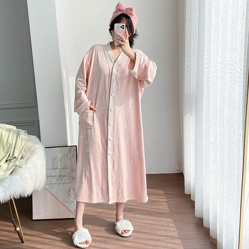 压花V领加长开扣睡裙冬季天鹅绒加肥大码超长孕妇胖mm200斤绒睡衣