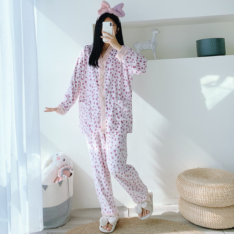 女海岛绒豹纹睡衣家居服