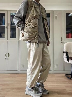 COMFY OUTDOOR 日系CMF户外机能洗水褶皱多口袋宽松工装休闲裤