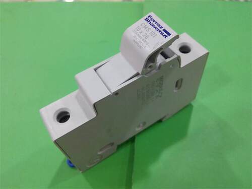 CMS101 卡轨式保险丝底座 Ferraz Shawmut 法国罗兰10X38 32A690V