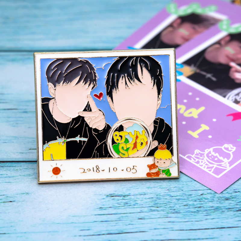 肖战王一博BJYXSZD夜光徽章