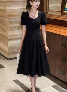 2025新款夏季高级感气质遮肚子方领连衣裙赫本风小个子a字长裙