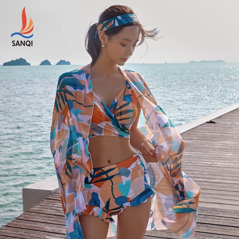 三奇分体泳衣女2023夏季新款小胸聚拢比基尼三件套温泉度假游泳衣