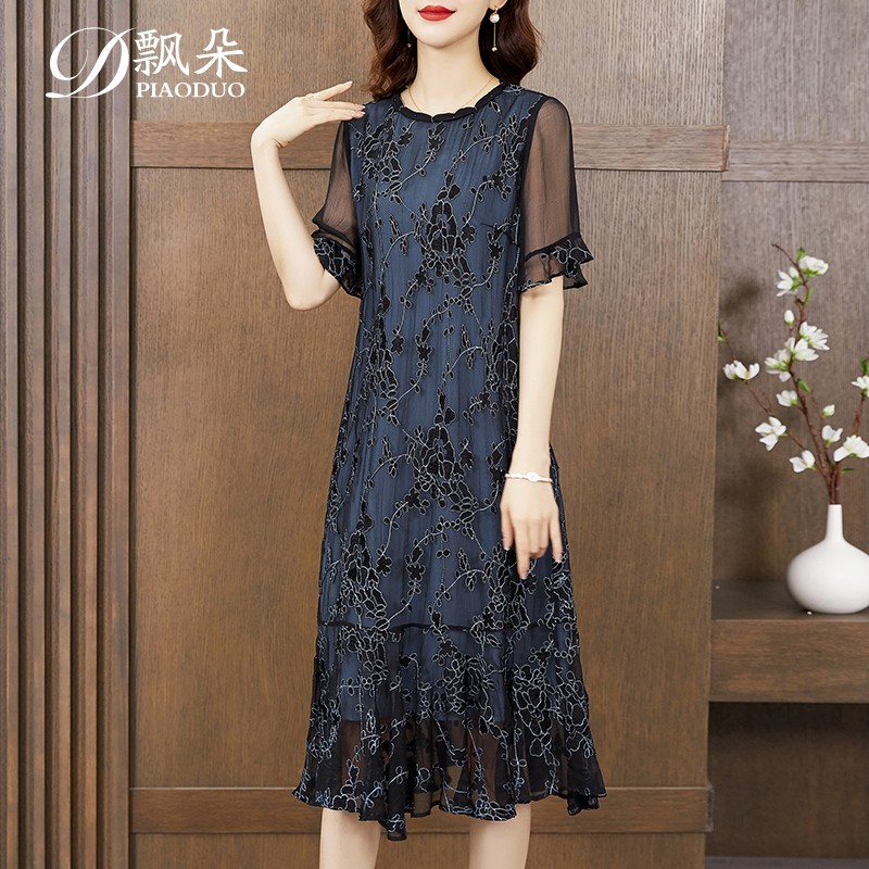 飘朵时尚减龄刺绣真丝连衣裙