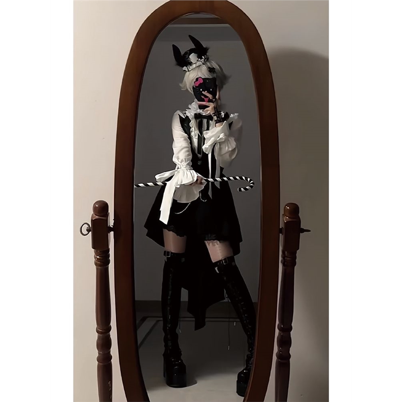恶魔乐园王子系三件套现货
