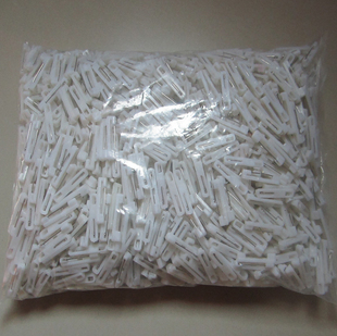 胸针1包1900多枚 通用亚克力PVC胸牌白色塑料别针3.1厘米长不带粘