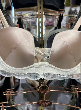 丰渡8617性感蕾丝聚拢内衣女小胸轻薄上薄下厚防垂光面三排扣文胸