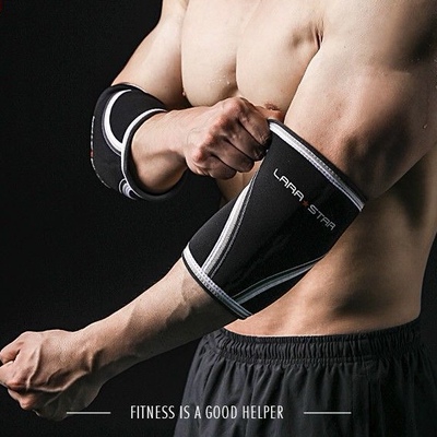 护肘力量举劳拉之星举重