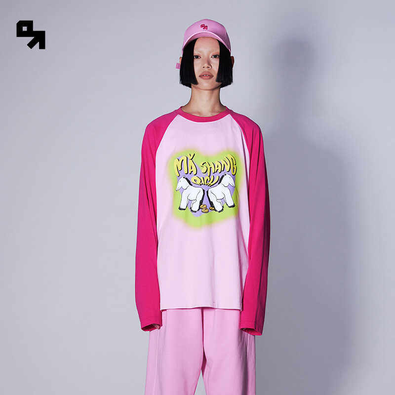 森林里的马撞色女款长袖T休闲印花圆领卡通拼接春季117323101271