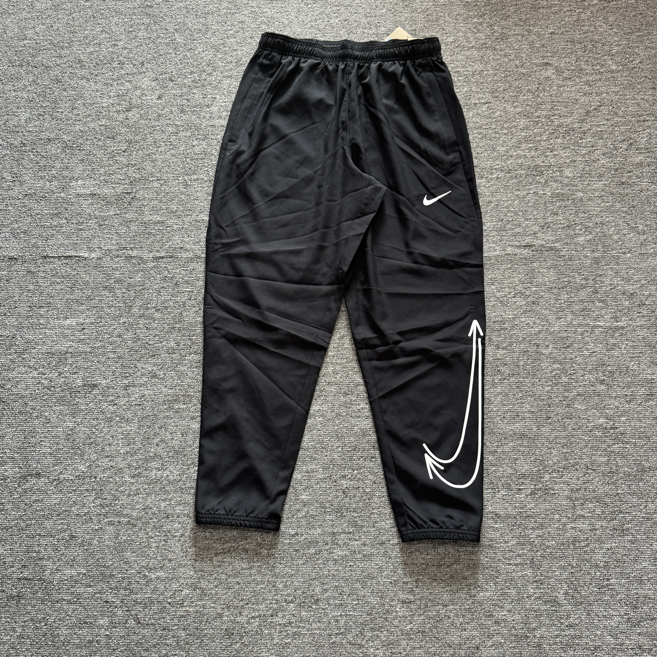 正品Nike耐克 男子运动跑步训练速干透气梭织收腿长裤 HQ4734-010