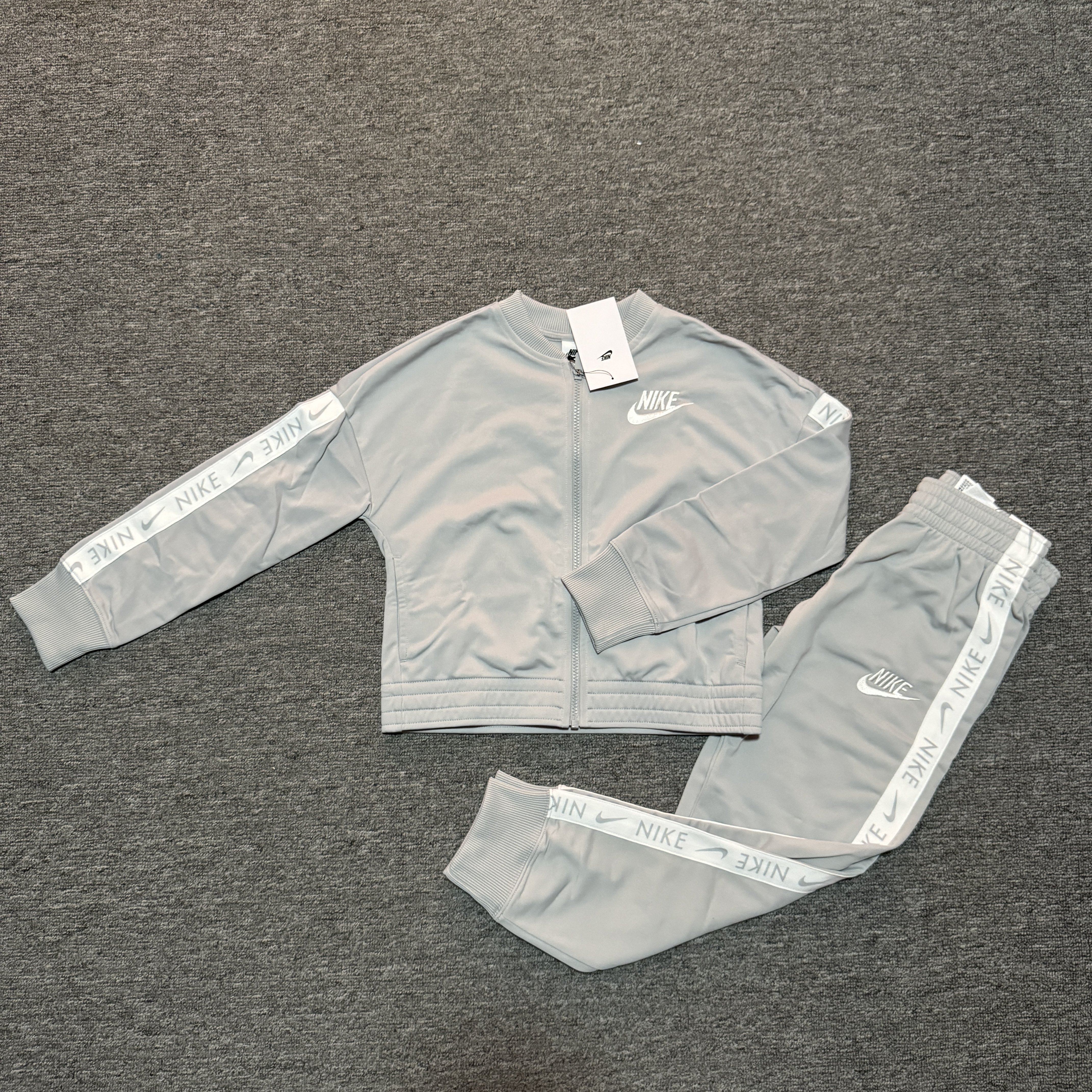 Nike/耐克 运动套装大童速干串标运动休闲印花长袖长裤CU8374-077