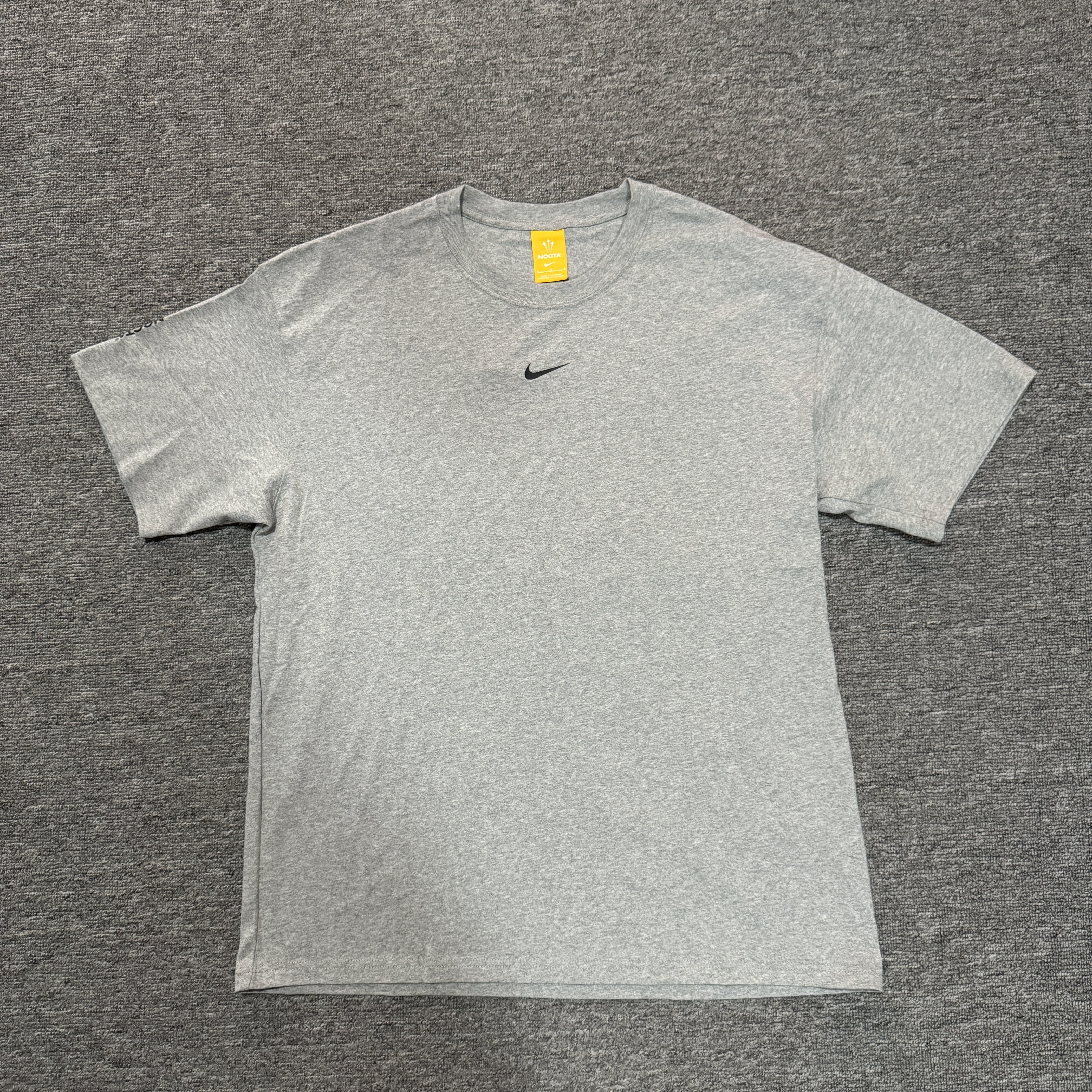 NIKE NOCTA LOGO联名机能简约宽松透气运动休闲短袖T恤HM5774-063