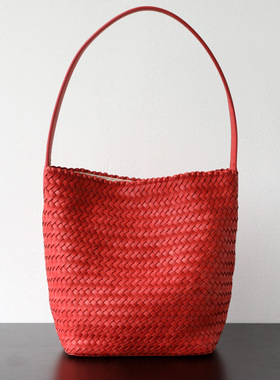 高级感轻奢头层牛皮法式手工编织包大容量单肩托特包腋下包水桶包