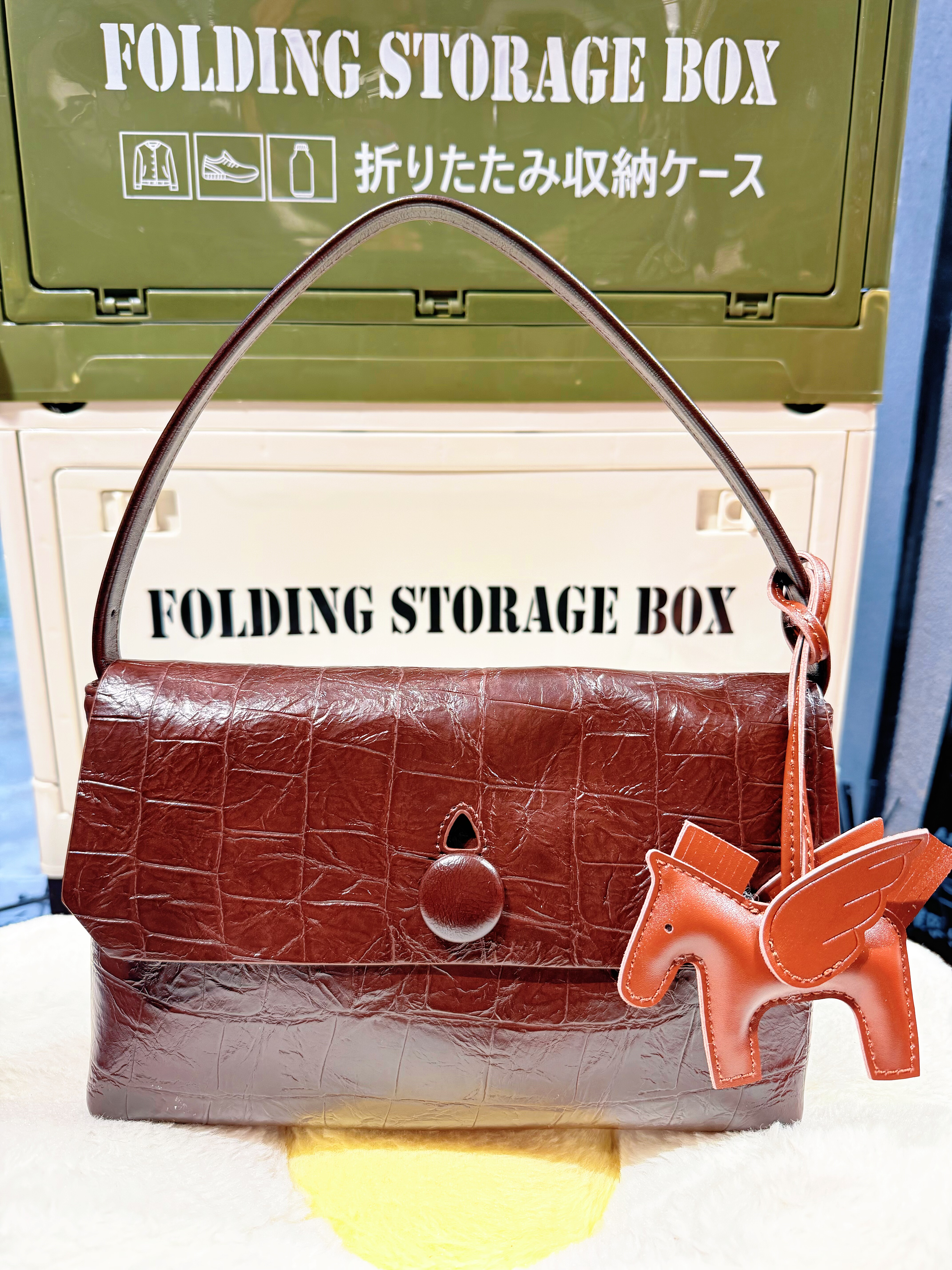 2026新款时尚手提小众真皮油蜡皮百搭单肩斜挎高级通勤腋下女皮包