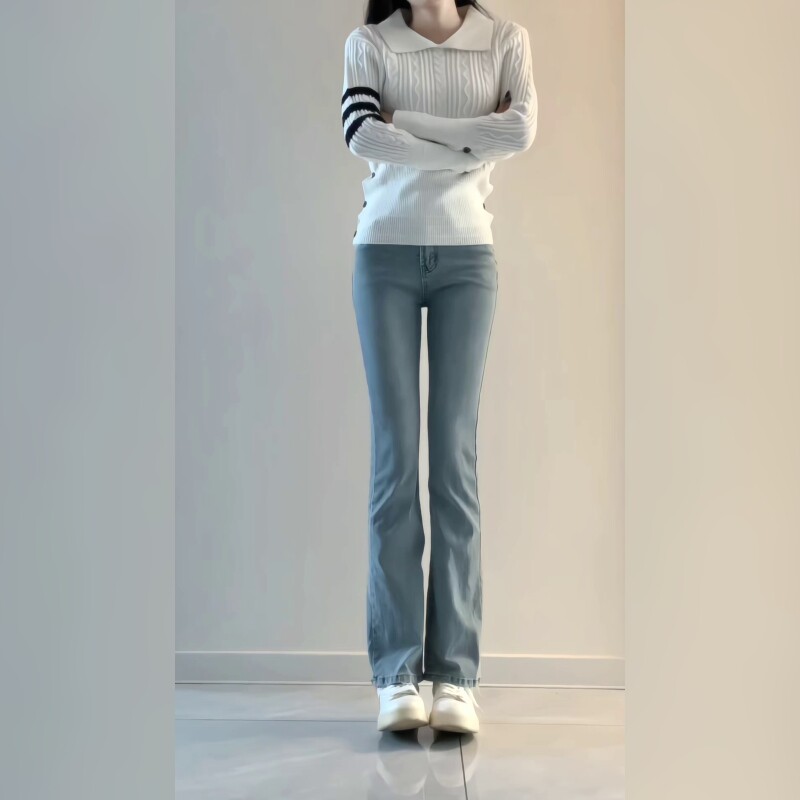2026春季新款高腰微喇牛仔裤女修身显瘦百搭浅蓝色长裤