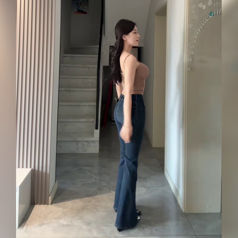 复古微喇牛仔裤女高腰显瘦显高小个子马蹄裤丹宁风格弹力不紧绷