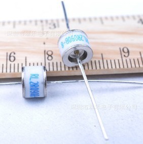 2R6000S 6000V 3KA 8MM 陶瓷气体放电管 8.0 2R6000T