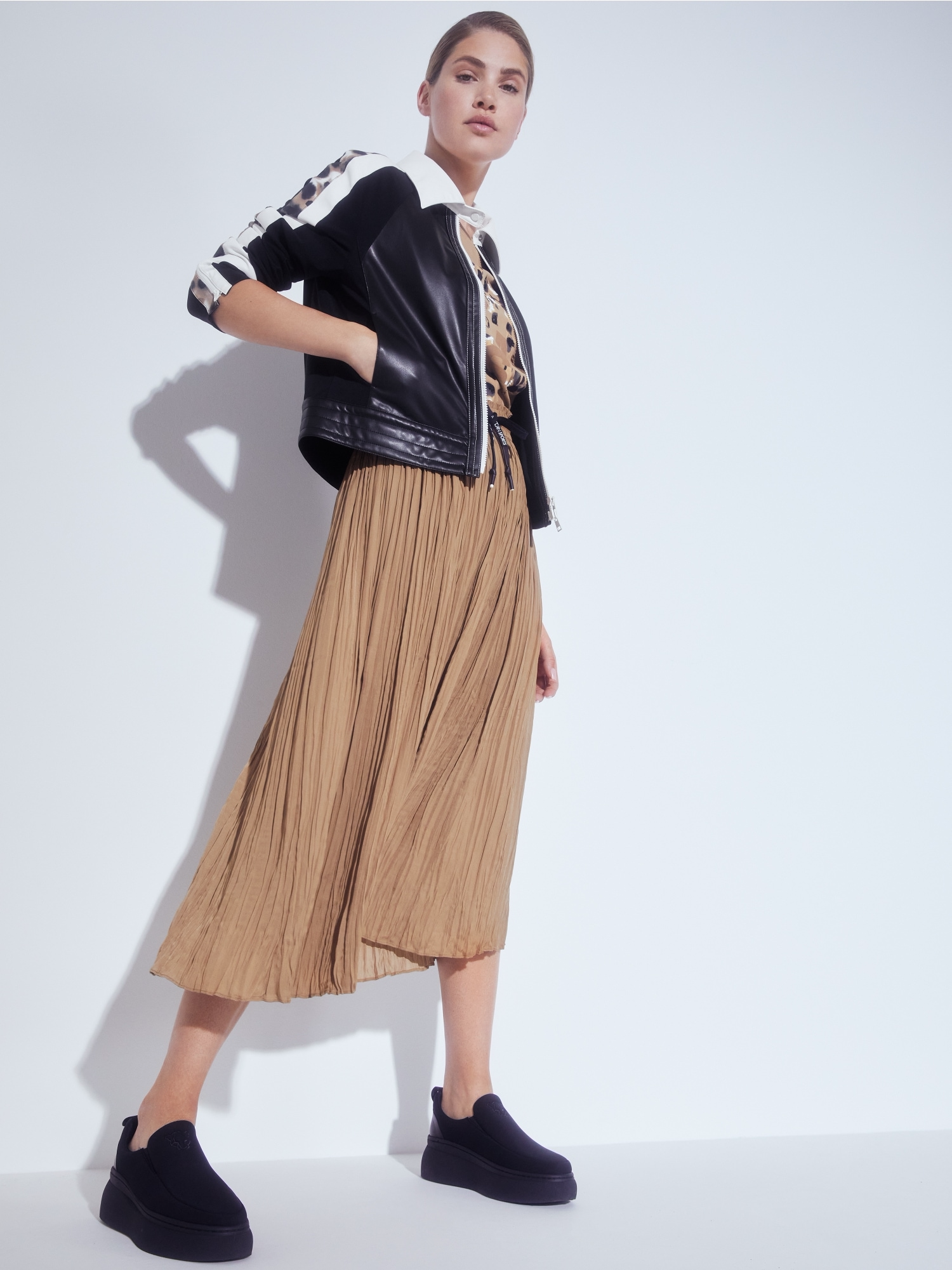 德国梅凯wn海岛丝高温压褶中腰大摆中长款a字半身百褶裙女士半裙