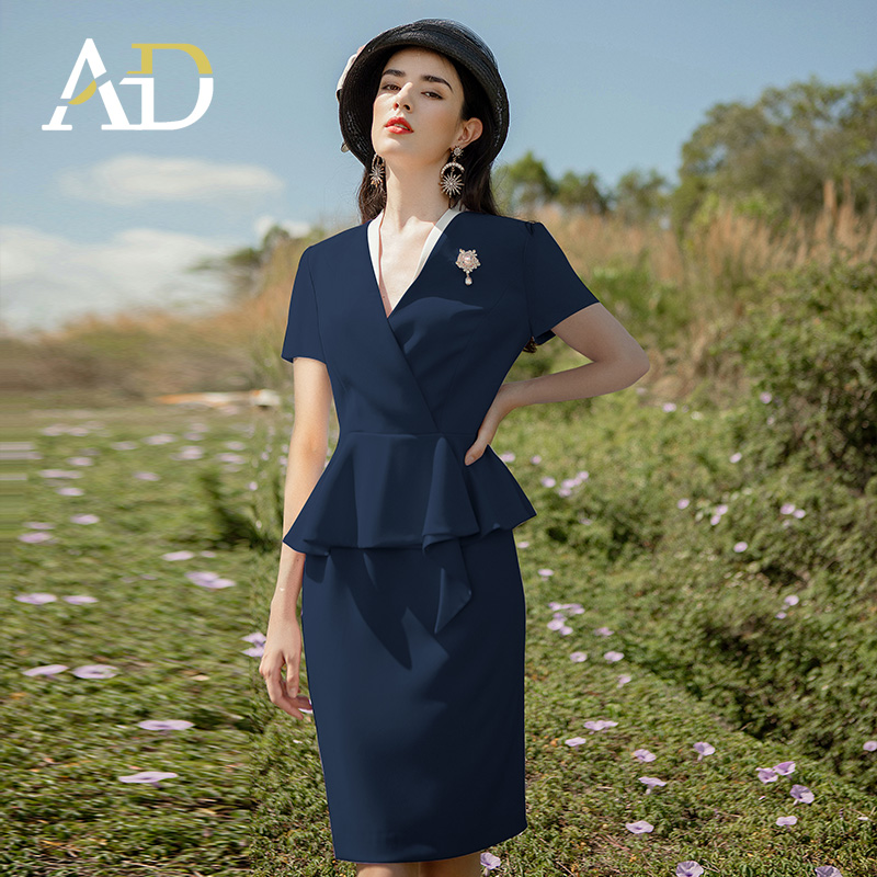 高级感轻奢职业连衣裙夏工作服高端酒店前台工作装女显瘦西服裙