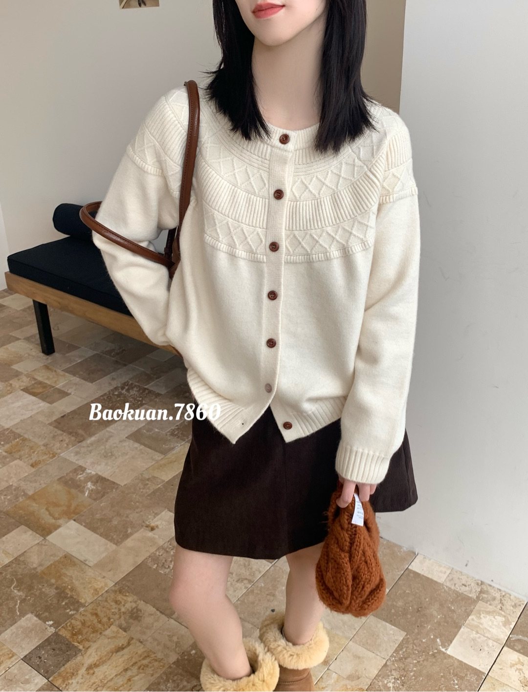 洋气绞花圆领排扣毛衣开衫女秋冬新款韩系时尚百搭通勤针织衫外套,女装/女士精品,毛针织衫,淘宝优惠券,粉丝福利购,淘宝优惠卷