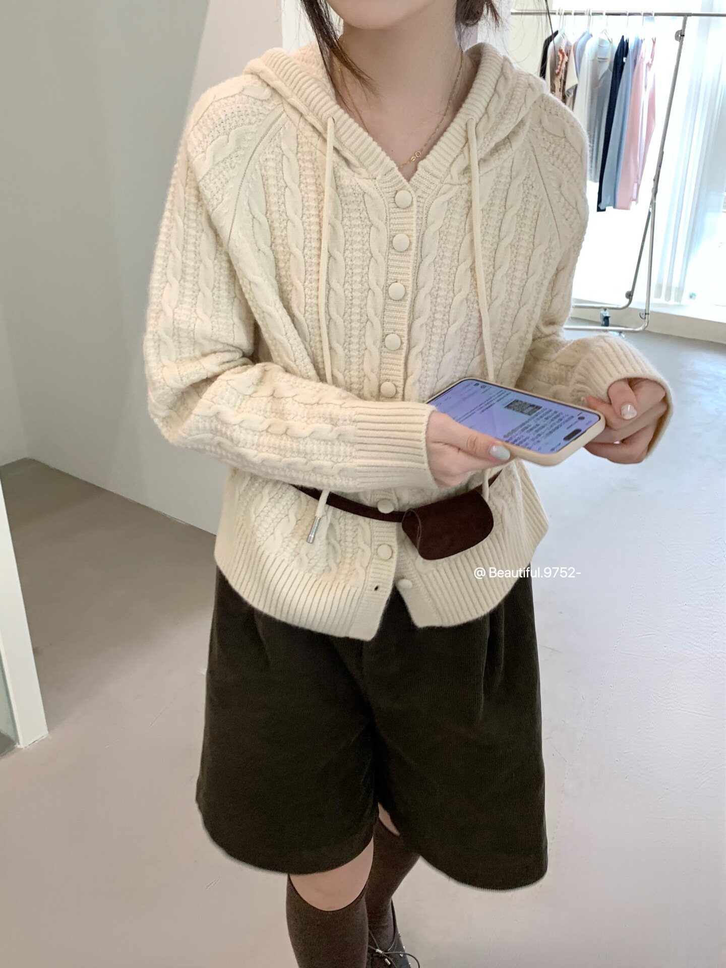 秋冬新款女韩版宽松时尚麻花连帽针织开衫单排扣百搭休闲毛衣外套