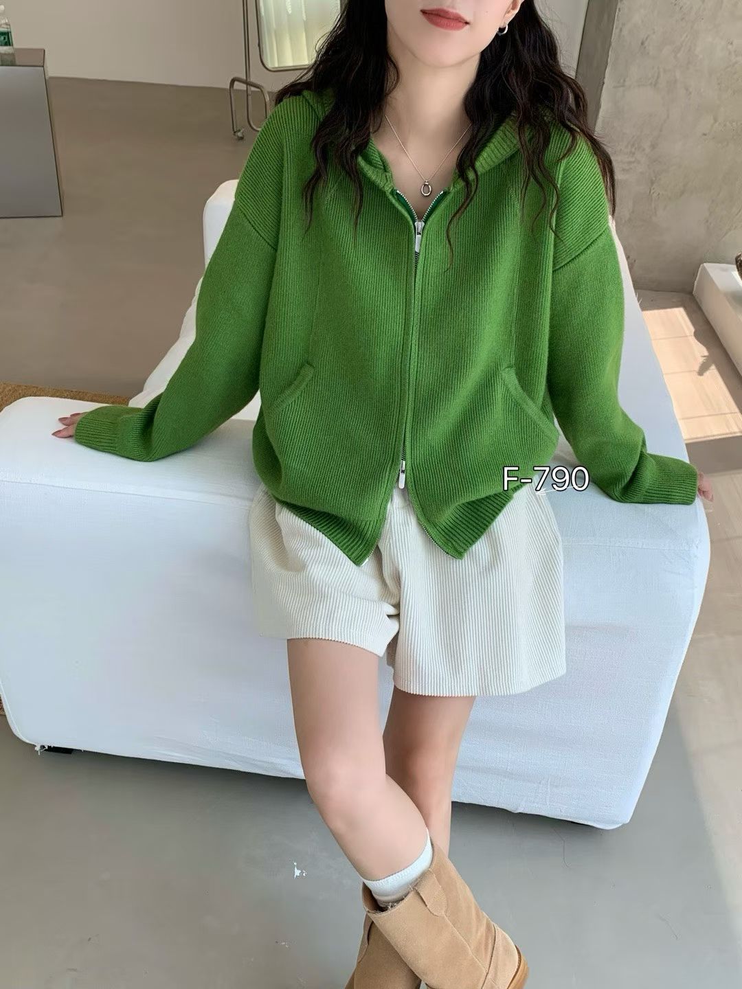 秋冬新款女韩版宽松时尚连帽拉链针织开衫百搭休闲毛衣外套上衣潮