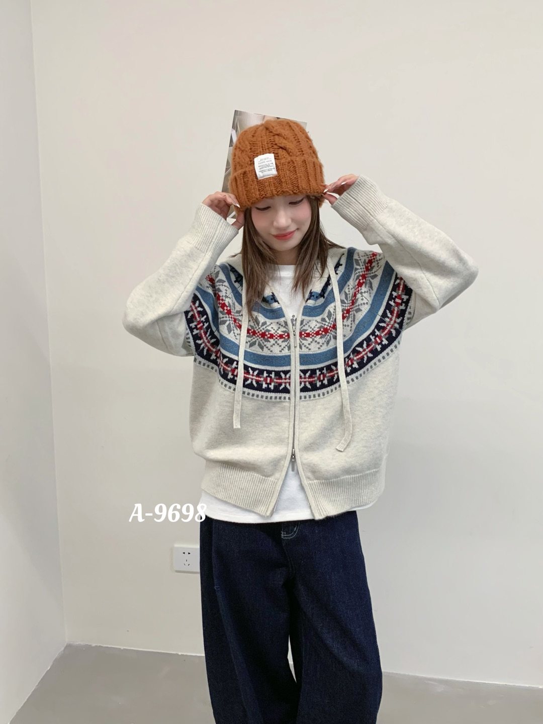 费尔岛风连帽拉链开衫女撞色提花针织外套慵懒风毛衣2025年学院风