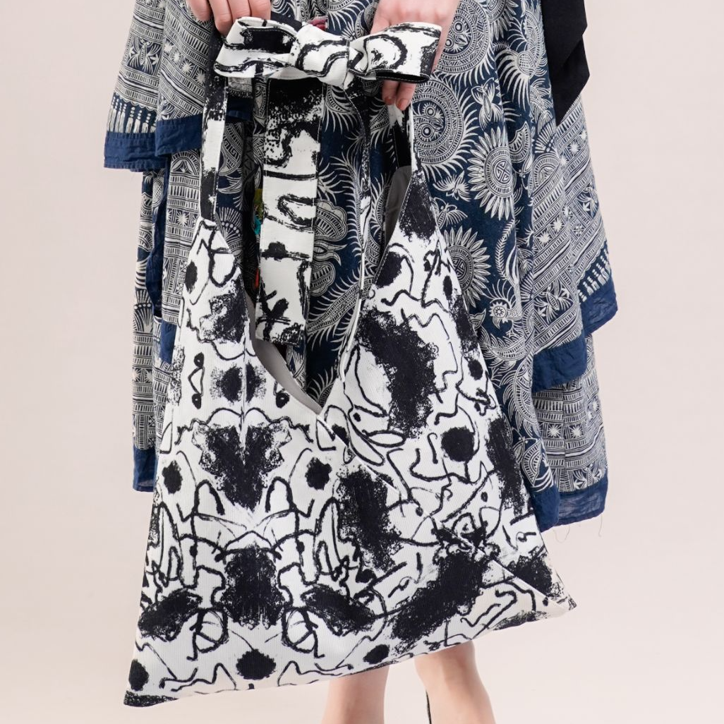 无则艺【蝴蝶包】黑墨原创小众印花轻便环保简约女士便携式大包,箱包皮具/热销女包/男包,单肩包,淘宝优惠券,粉丝福利购,淘宝优惠卷