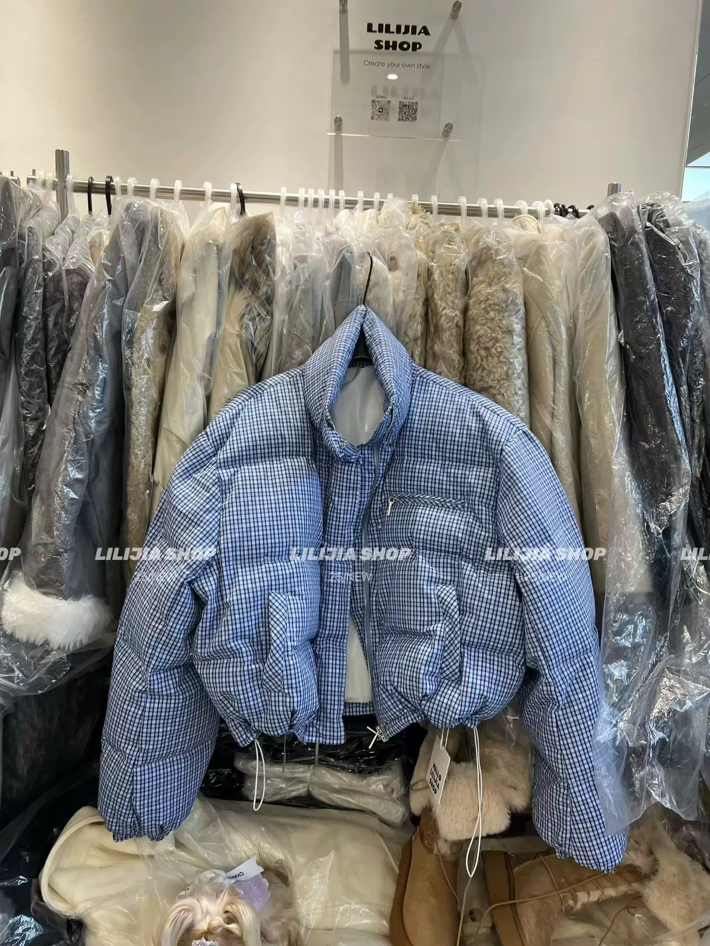 2025冬韩版宽松显瘦百搭格子面包羽绒短款慵懒风立领外套