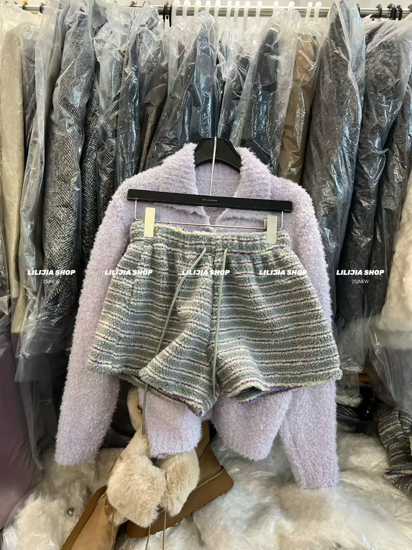 2025冬季韩版宽松显瘦百搭加厚撞色条纹保暖羊羔毛短裤