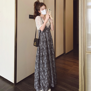 碎花吊带裙连衣裙女夏季2024新款法式复古高腰显瘦高级感长款裙子图片