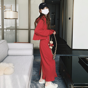 本命年ootd穿搭红色卫衣套装女春秋2025超火休闲运动长裙子两件套
