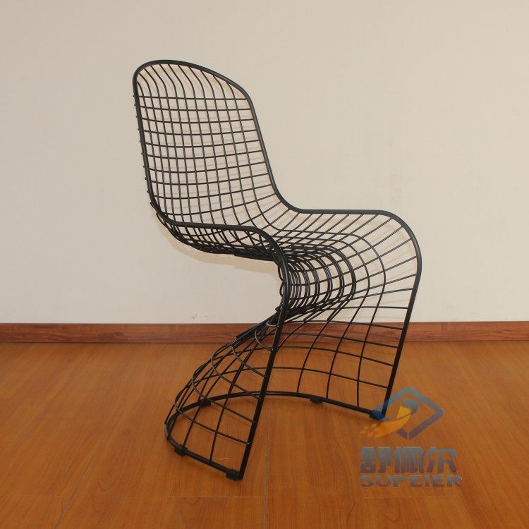 S wire chair 潘东椅子