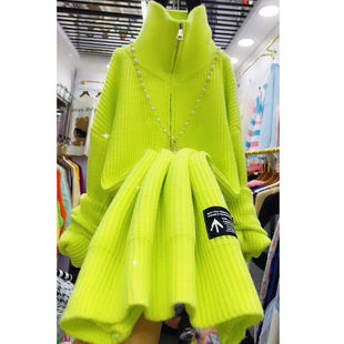 秋冬款洋气针织连衣裙女小个子小香风新款宽松高领外穿打底毛衣裙