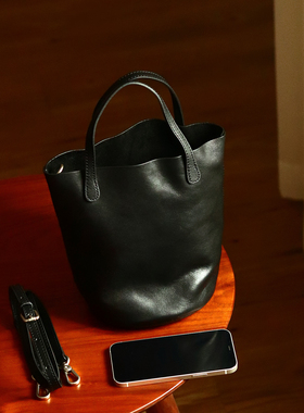 peshawar | 头层牛皮高级感水桶包女士黑色真皮质感手提包小号