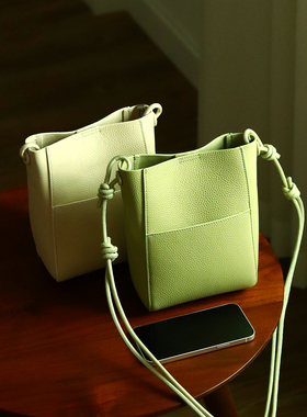 peshawar | 头层牛皮夏天小包包女式真皮小众简约小挎包青绿色